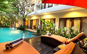 The Pavilion Hotel Kuta